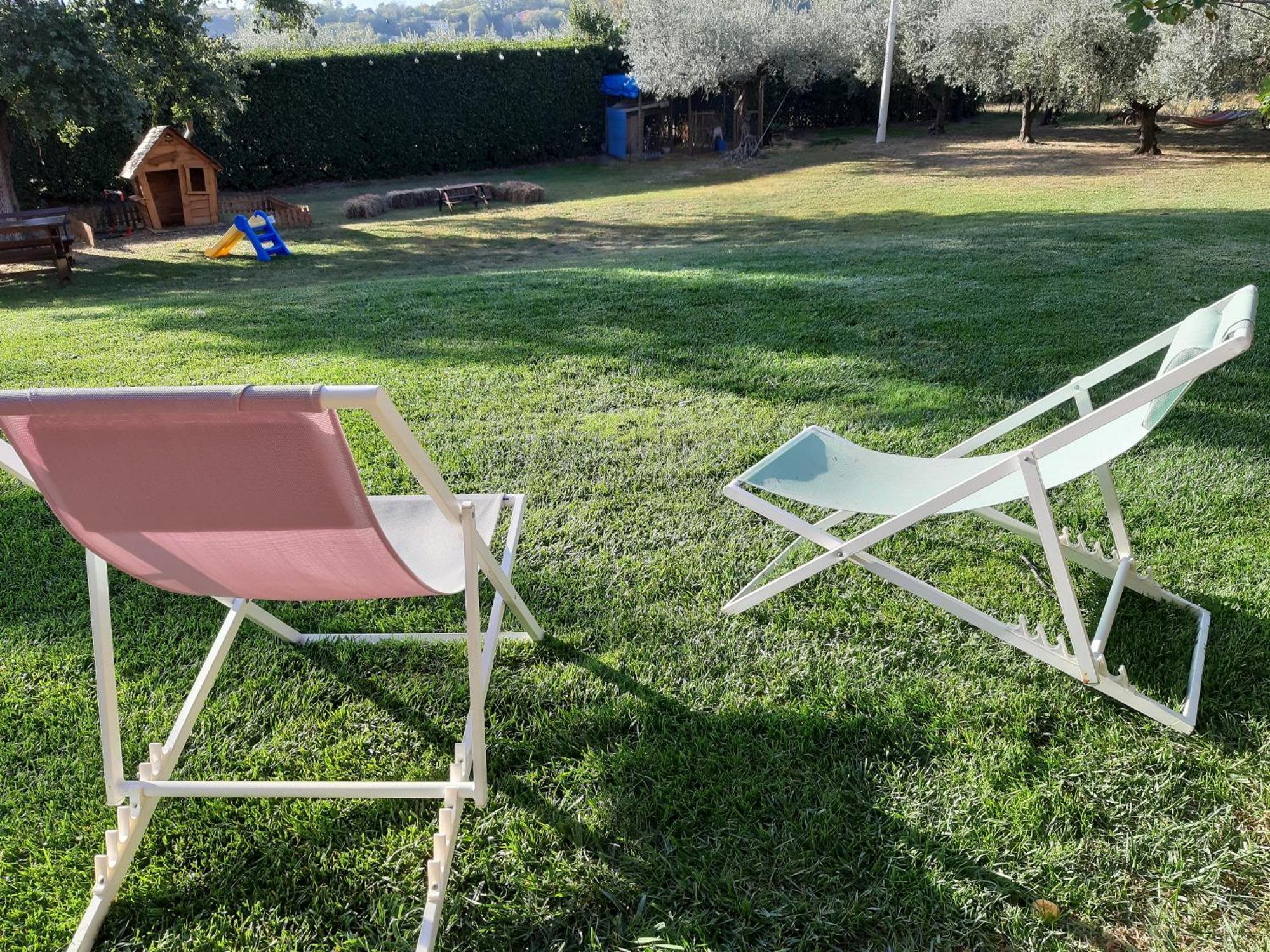 Agriturismo Rosso Di Sera Cugnoli Buitenkant foto