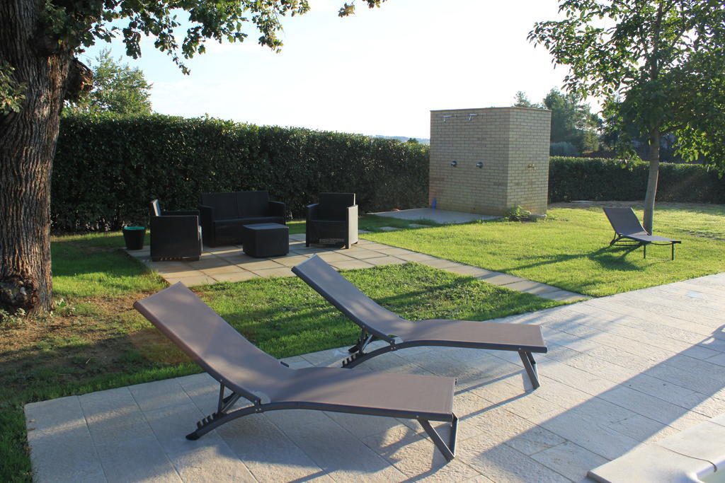 Agriturismo Rosso Di Sera Cugnoli Buitenkant foto