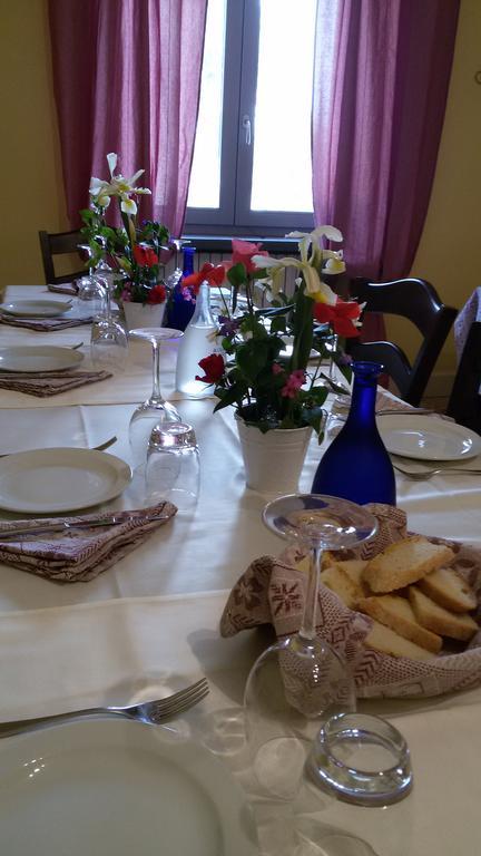 Agriturismo Rosso Di Sera Cugnoli Buitenkant foto